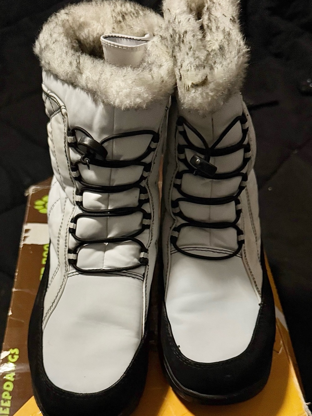 Women’s White Faux Fur Winter Snow Boots